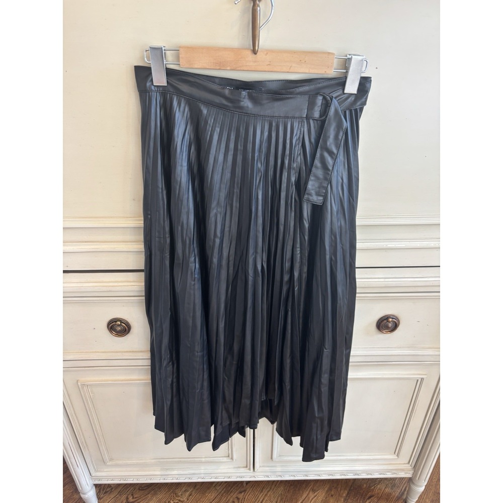 Zara Faux Leather Black Pleated Midi Wrap‎ Skirt Medium High Waisted